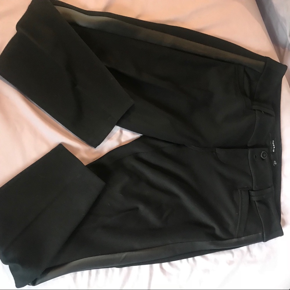 Black leggings style pants